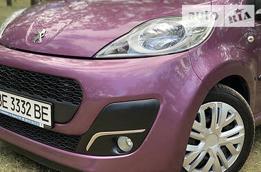 Хетчбек Peugeot 107 2012 в 