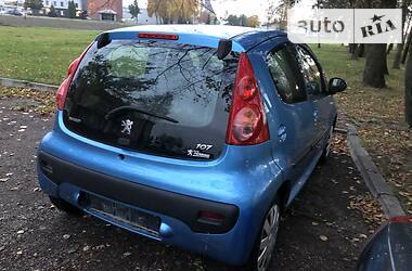 Хэтчбек Peugeot 107 2005 в Киеве