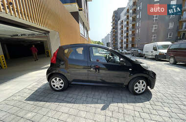 Хэтчбек Peugeot 107 2010 в Львове