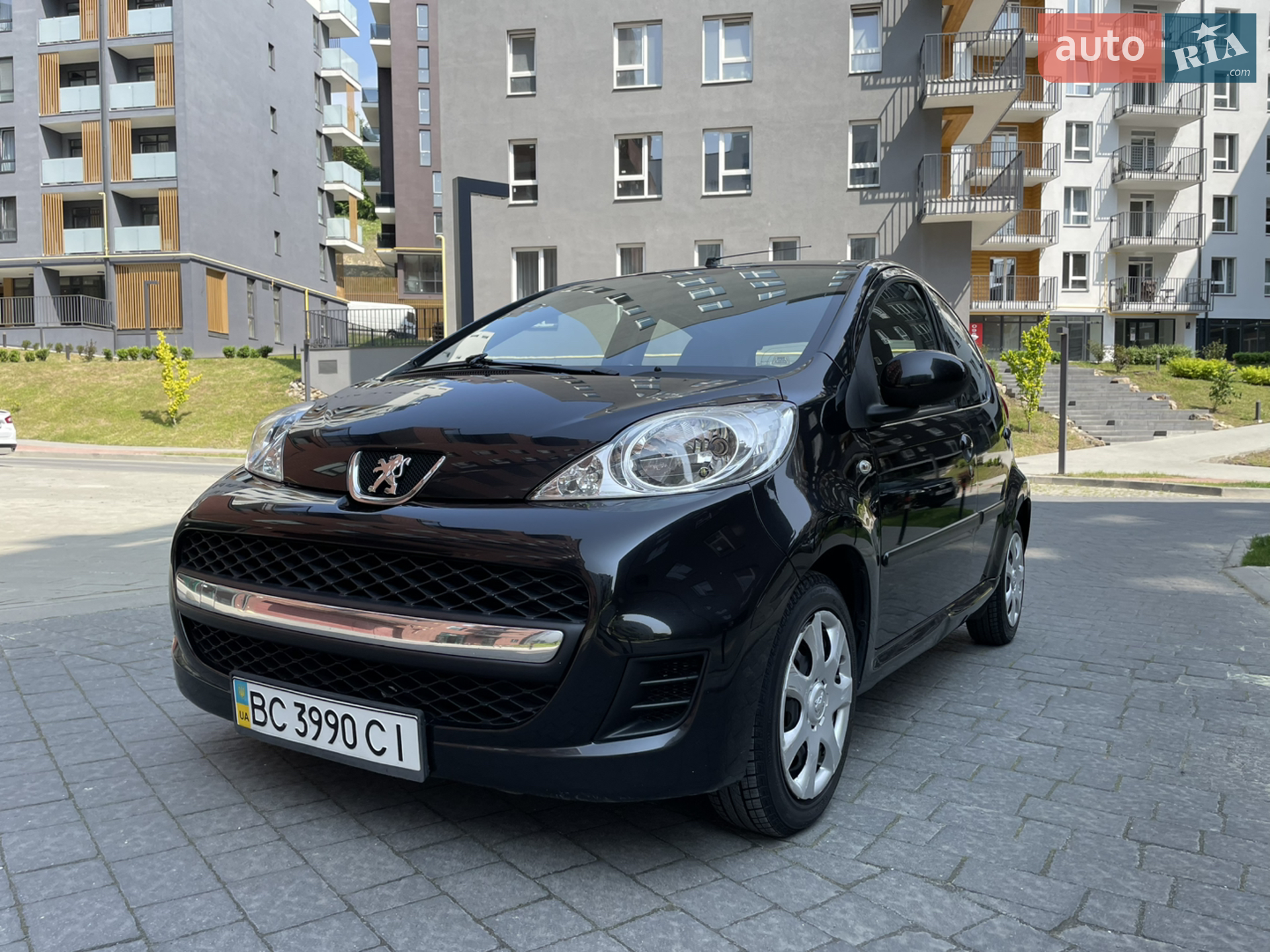 2010 Peugeot 107 - мініатюра 13