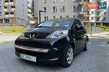 Хэтчбек Peugeot 107 2010 в Львове