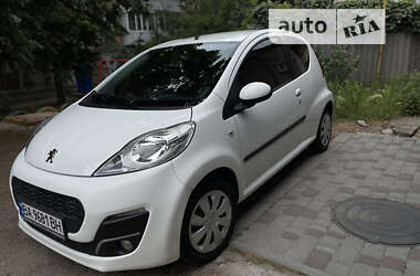 Хетчбек Peugeot 107 2013 в Кропивницькому