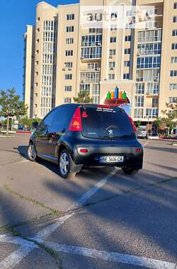 Хетчбек Peugeot 107 2011 в Миколаєві