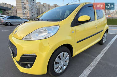 Хэтчбек Peugeot 107 2012 в Киеве