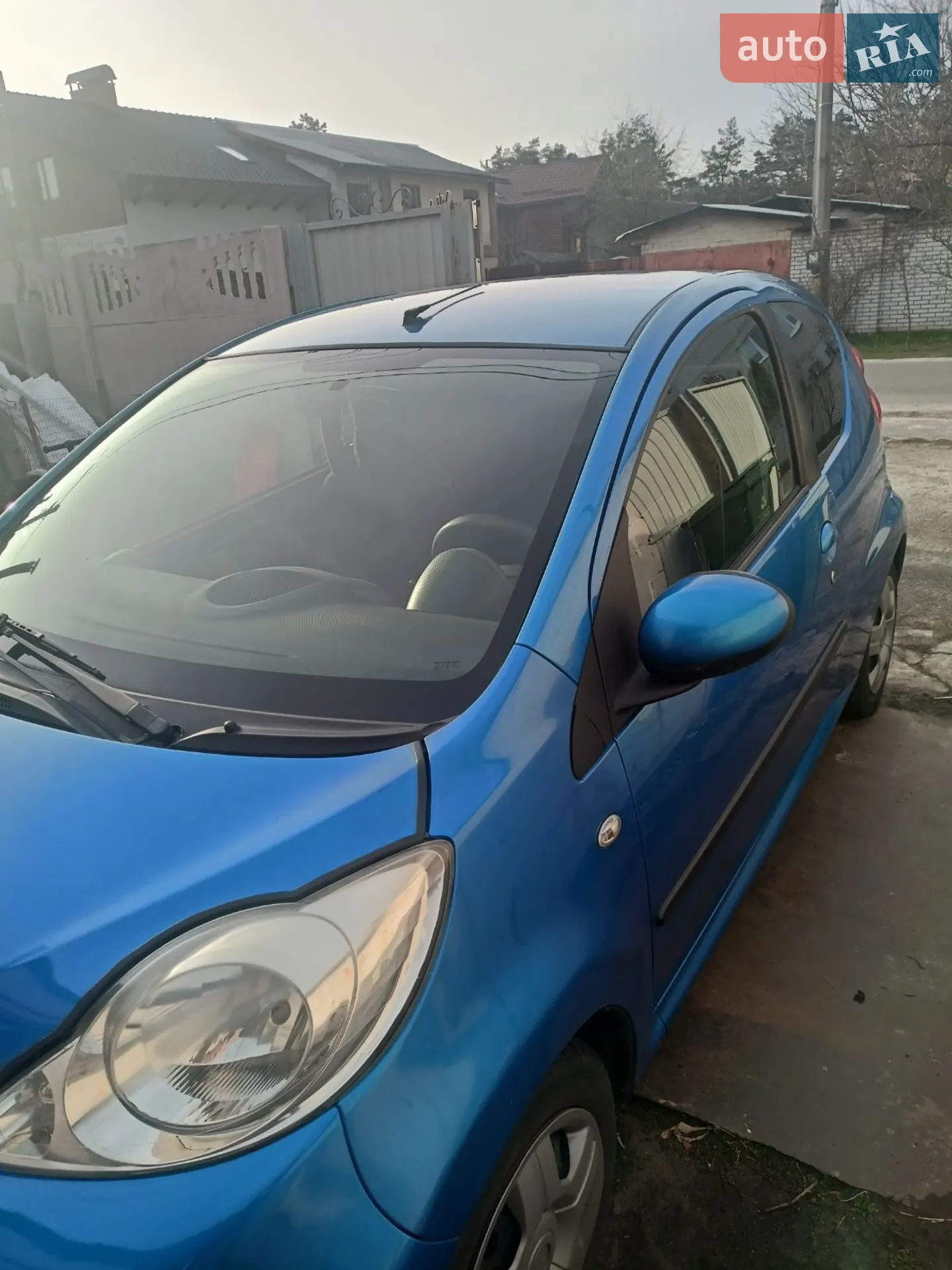 2011 Peugeot 107 - фото 1