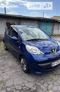 Хэтчбек Peugeot 107 2008 в Запорожье