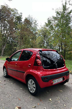 Хэтчбек Peugeot 107 2012 в Львове