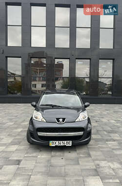 Хэтчбек Peugeot 107 2012 в Староконстантинове