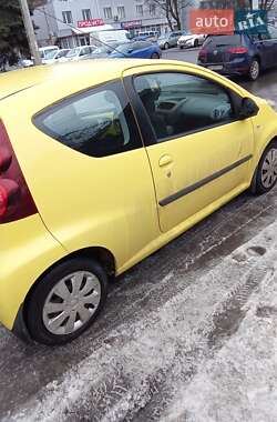 Хэтчбек Peugeot 107 2012 в Хмельницком