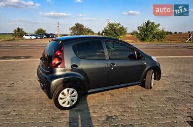 Хетчбек Peugeot 107 2014 в Доброславі