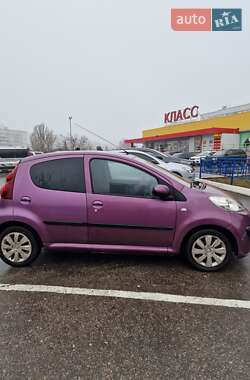 Хэтчбек Peugeot 107 2012 в Харькове