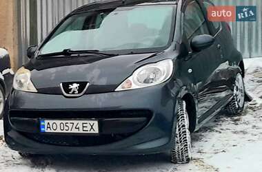 Хетчбек Peugeot 107 2008 в Ужгороді