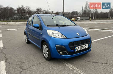 Хэтчбек Peugeot 107 2012 в Киеве