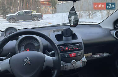 Хетчбек Peugeot 107 2012 в Бучі