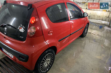 Хэтчбек Peugeot 107 2008 в Никополе