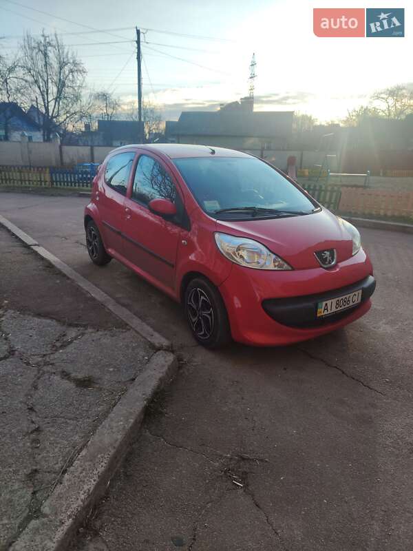 Хэтчбек Peugeot 107 2007 в Чернигове