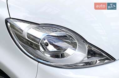 Хетчбек Peugeot 107 2013 в 