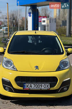 Хетчбек Peugeot 107 2012 в 