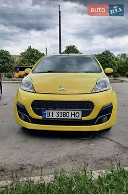 Хетчбек Peugeot 107 2011 в Світловодську