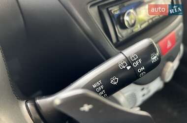 Хетчбек Peugeot 107 2012 в 