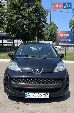 Хэтчбек Peugeot 107 2011 в Киеве