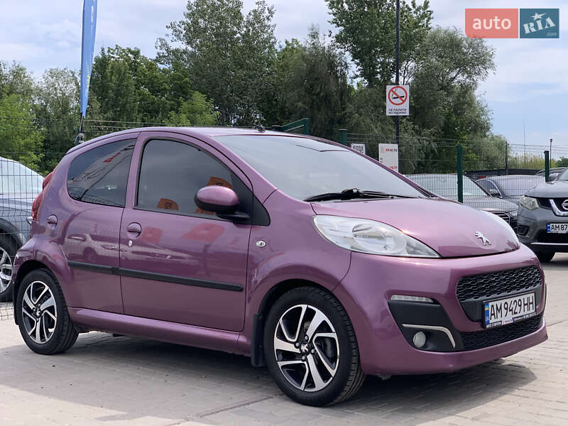 Хетчбек Peugeot 107 2014 в Бердичеві