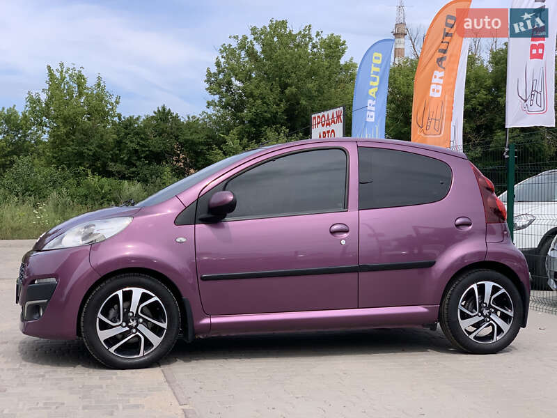 Хетчбек Peugeot 107 2014 в Бердичеві