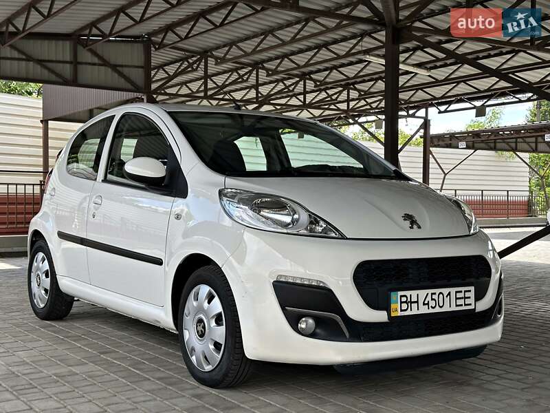 Peugeot 107 2012