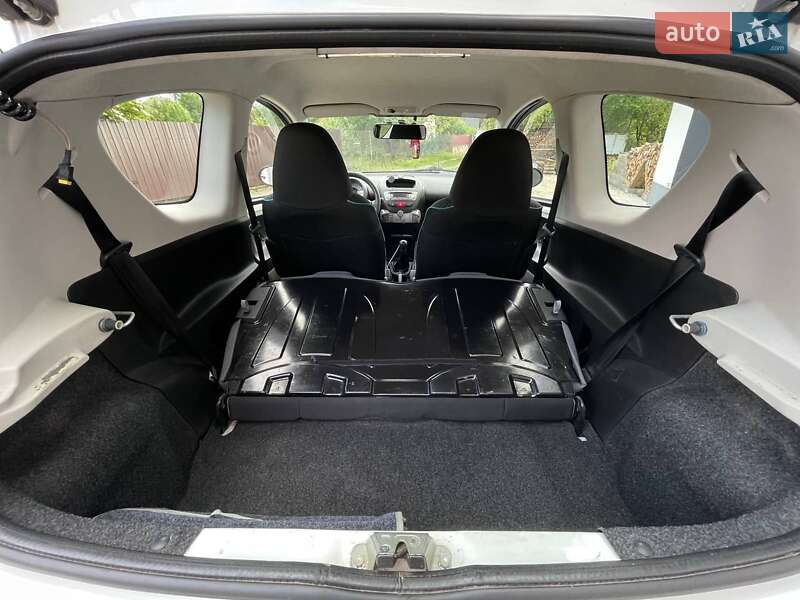 Хэтчбек Peugeot 107 2012 в Тернополе