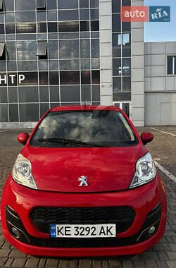 Хэтчбек Peugeot 107 2012 в Кривом Роге