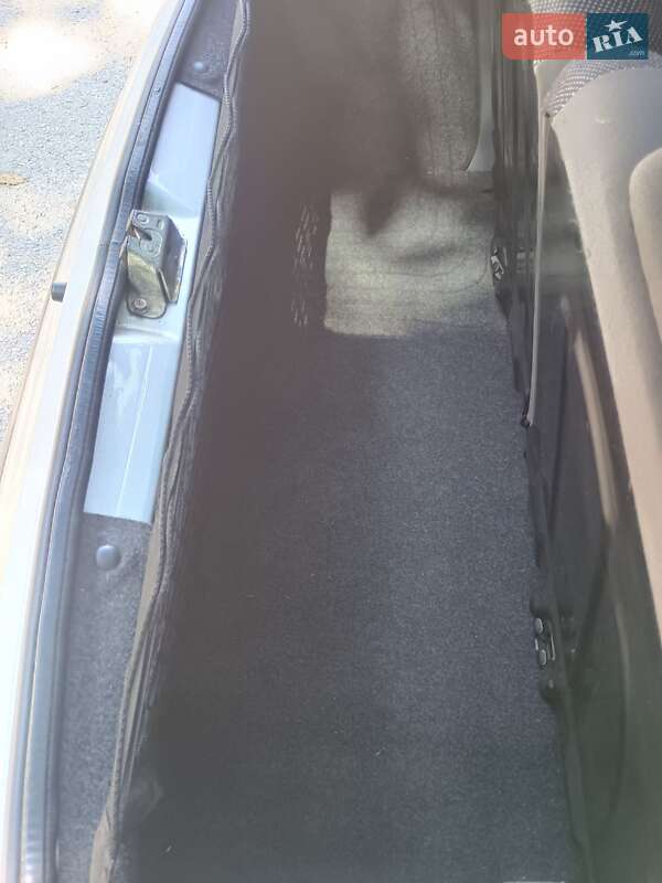 Хетчбек Peugeot 107 2008 в Кам'янець-Подільському