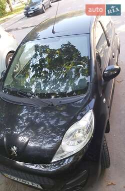 Хетчбек Peugeot 107 2012 в Тернополі