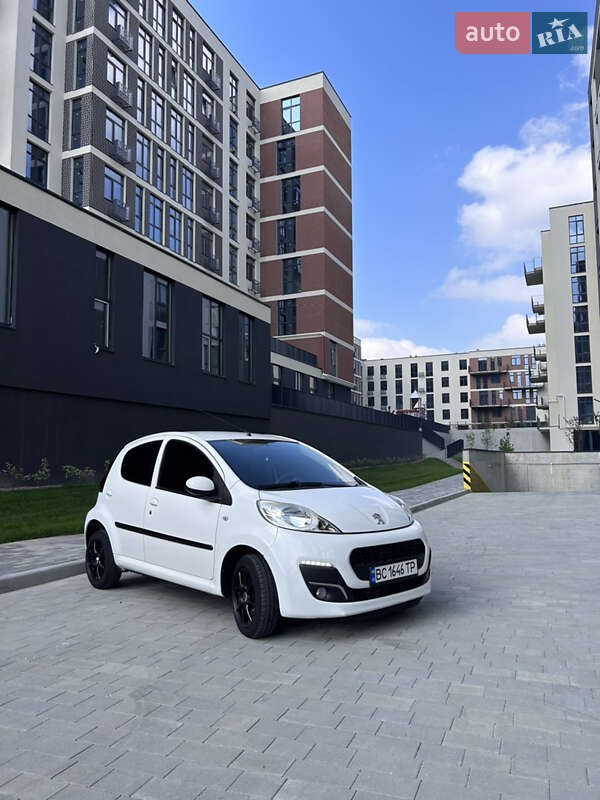 Хетчбек Peugeot 107 2012 в Львові