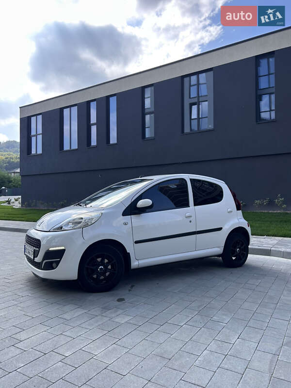 Хетчбек Peugeot 107 2012 в Львові