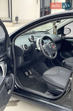 Хетчбек Peugeot 107 2014 в 