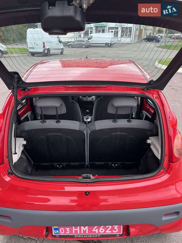 Хэтчбек Peugeot 107 2008 в Дубно