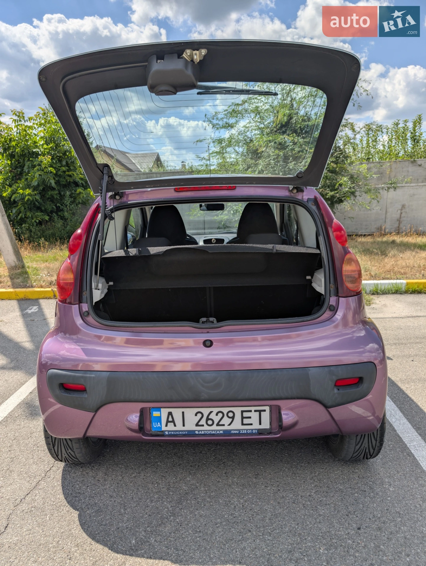 2012 Peugeot 107 - мініатюра 9