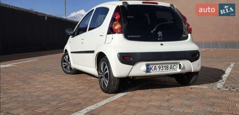 Хэтчбек Peugeot 107 2013 в Кривом Роге фото 6 Хэтчбек Peugeot 107 2013 в Кривом Роге