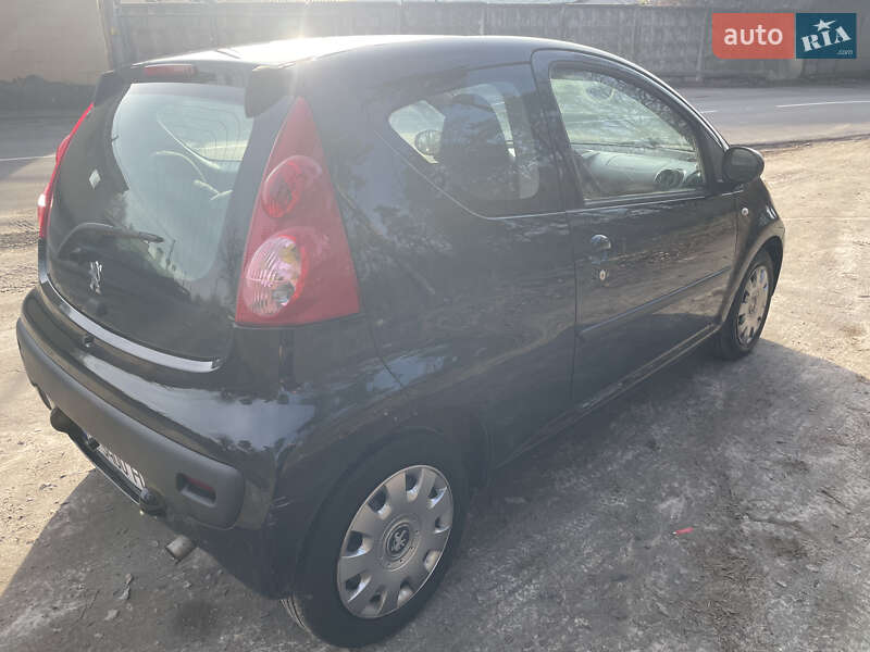 Хэтчбек Peugeot 107 2007 в Киеве