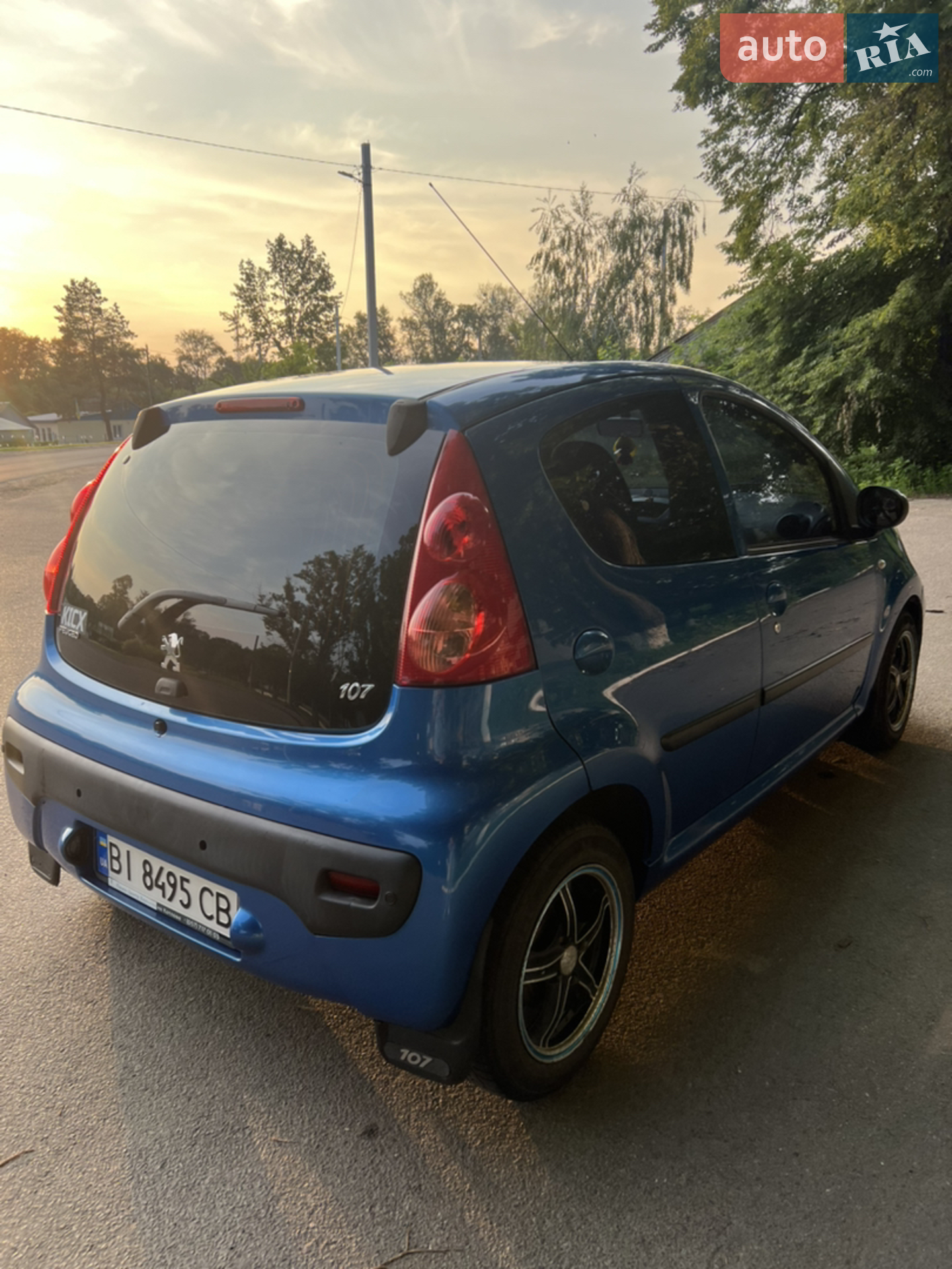 2011 Peugeot 107 - мініатюра 2