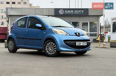 Хэтчбек Peugeot 107 2007 в Киеве