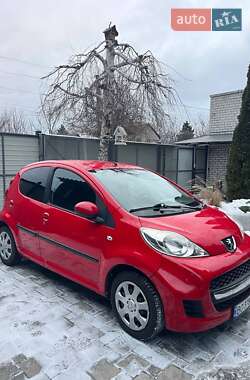 Хэтчбек Peugeot 107 2011 в Харькове