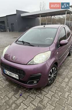 Хэтчбек Peugeot 107 2014 в Львове