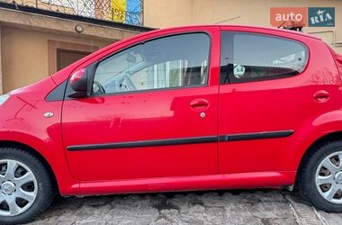 Хетчбек Peugeot 107 2011 в Тернополі