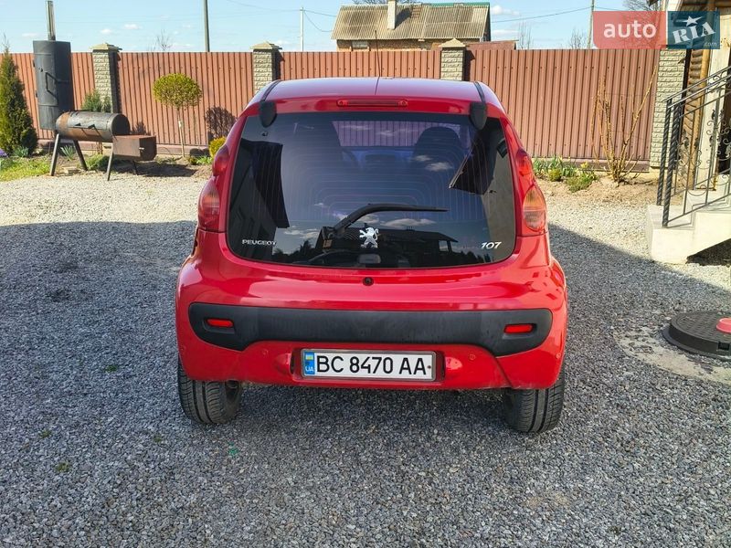 Хэтчбек Peugeot 107 2010 в Львове