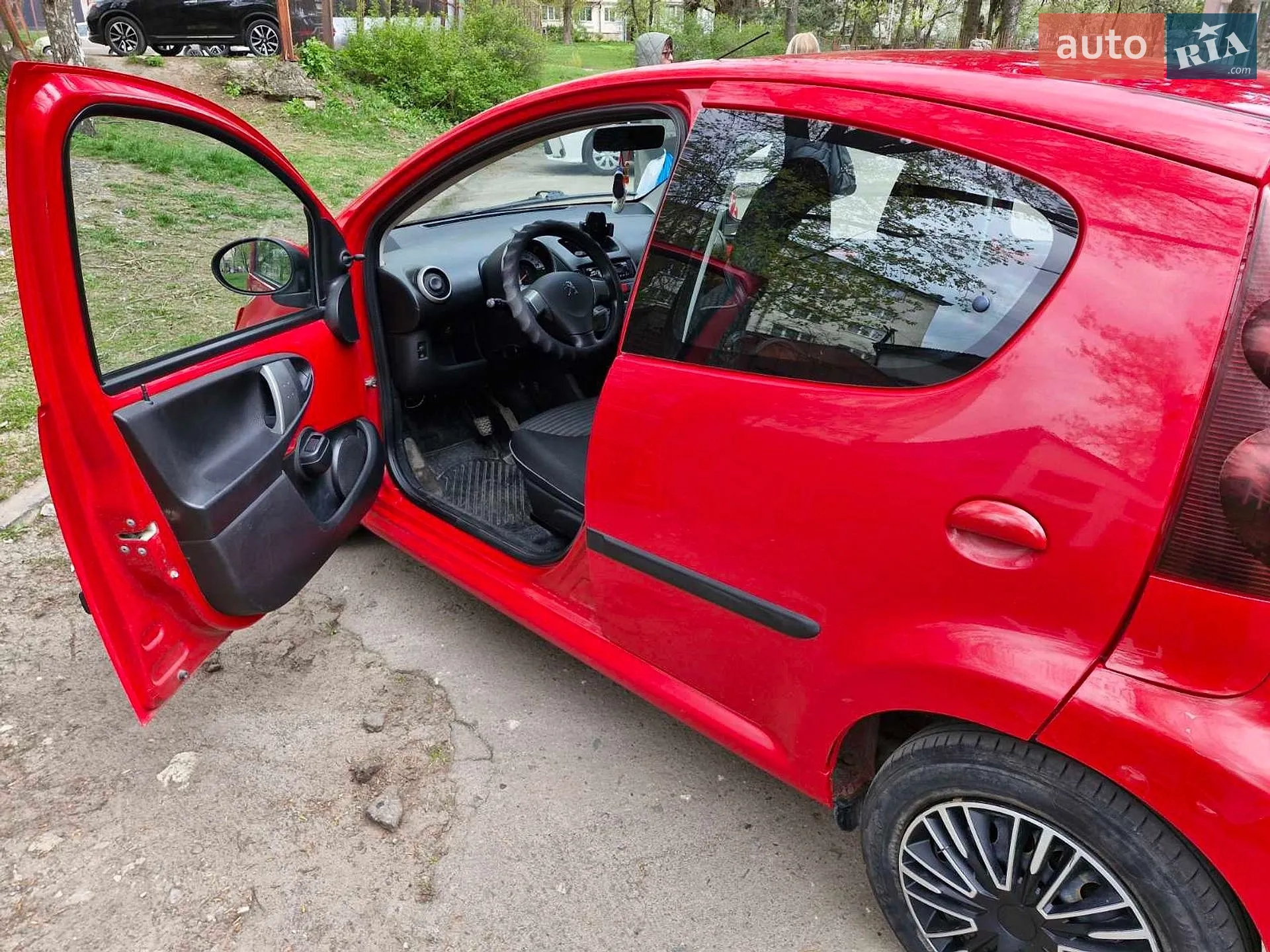 2012 Peugeot 107 - мініатюра 9