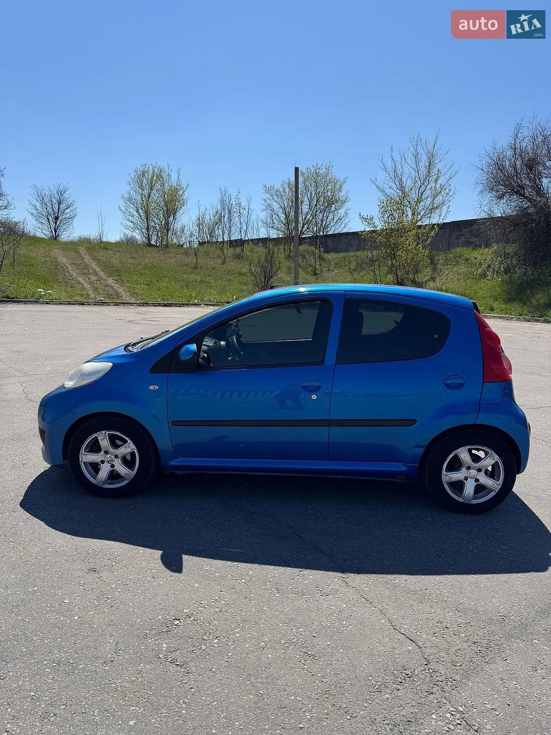 2010 Peugeot 107 - мініатюра 3