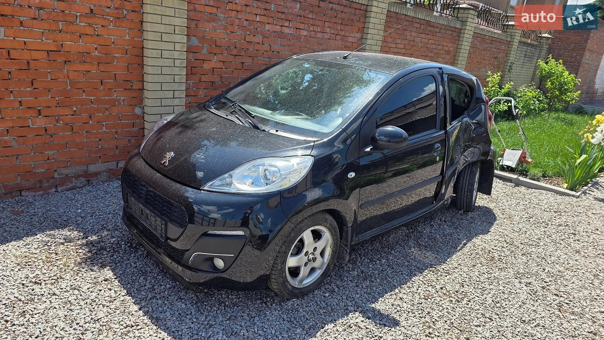 2012 Peugeot 107 - фото 1