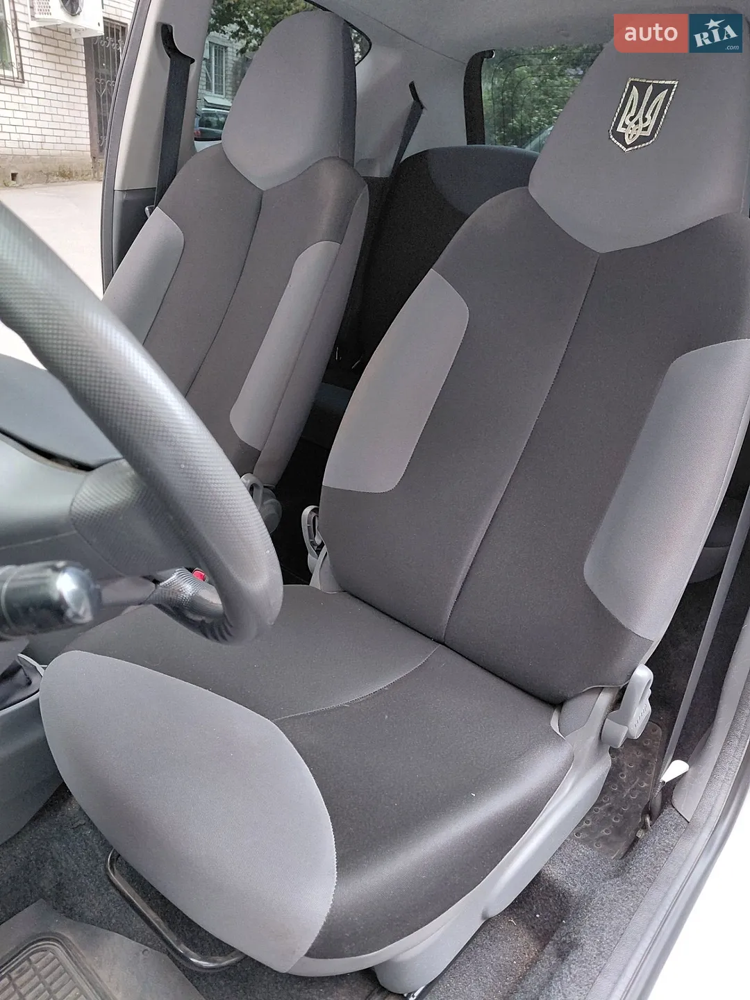 2011 Peugeot 107 - мініатюра 14