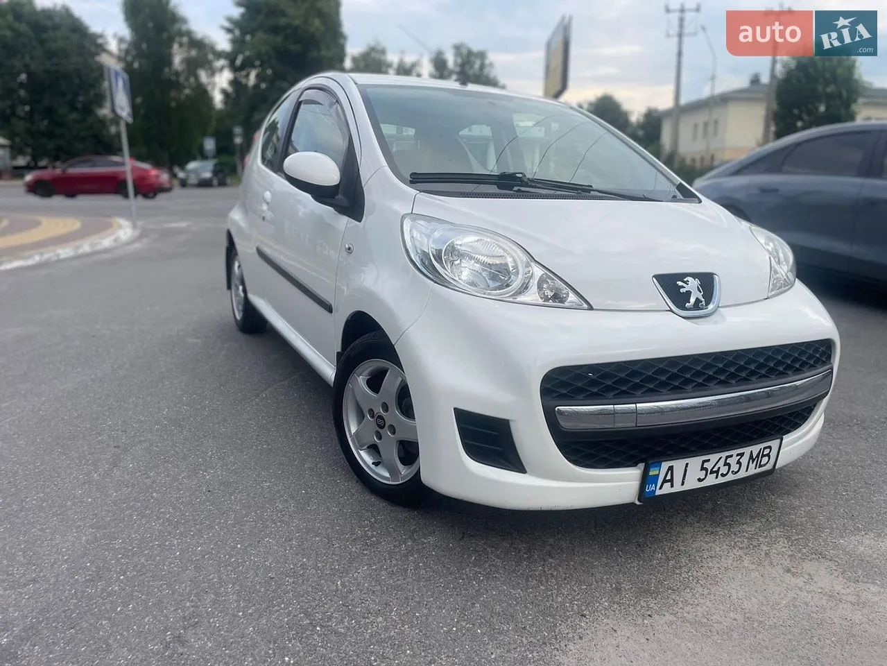 2012 Peugeot 107 - мініатюра 12